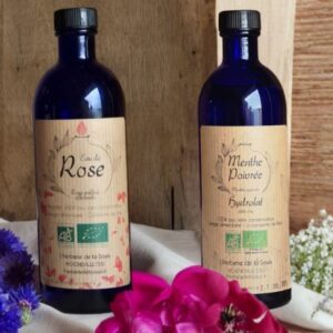Eaux florales et hydrolats